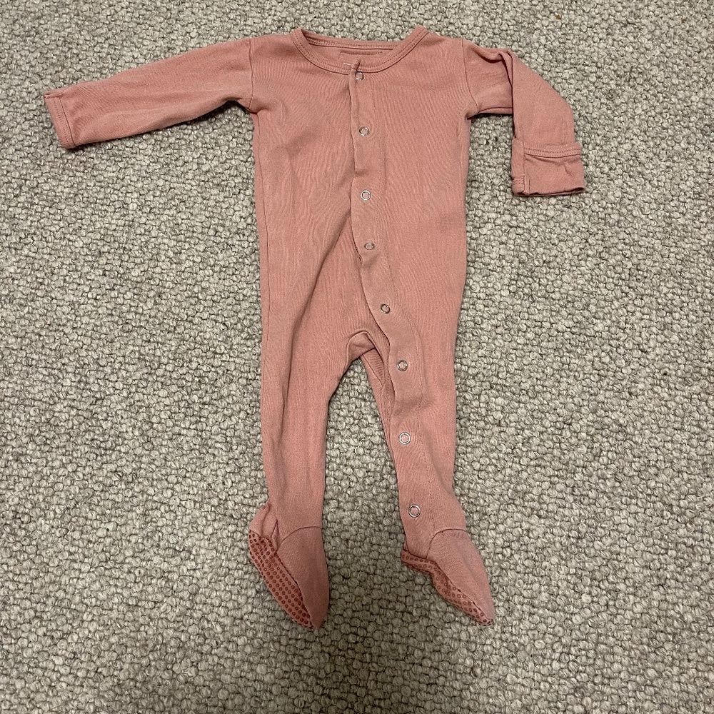 L’ovedbaby Organic baby snap footie